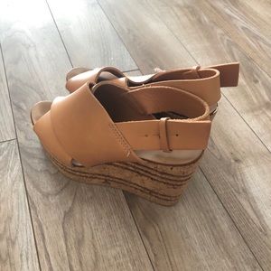 Zara Basic Collection tan wedge shoes - Size 39
